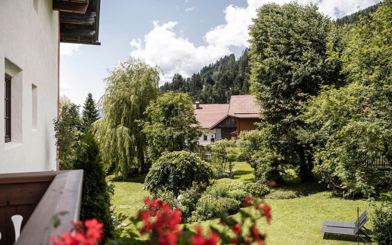 Strasserwirt - Ansitz Zu Tirol Strassen Eksteriør billede