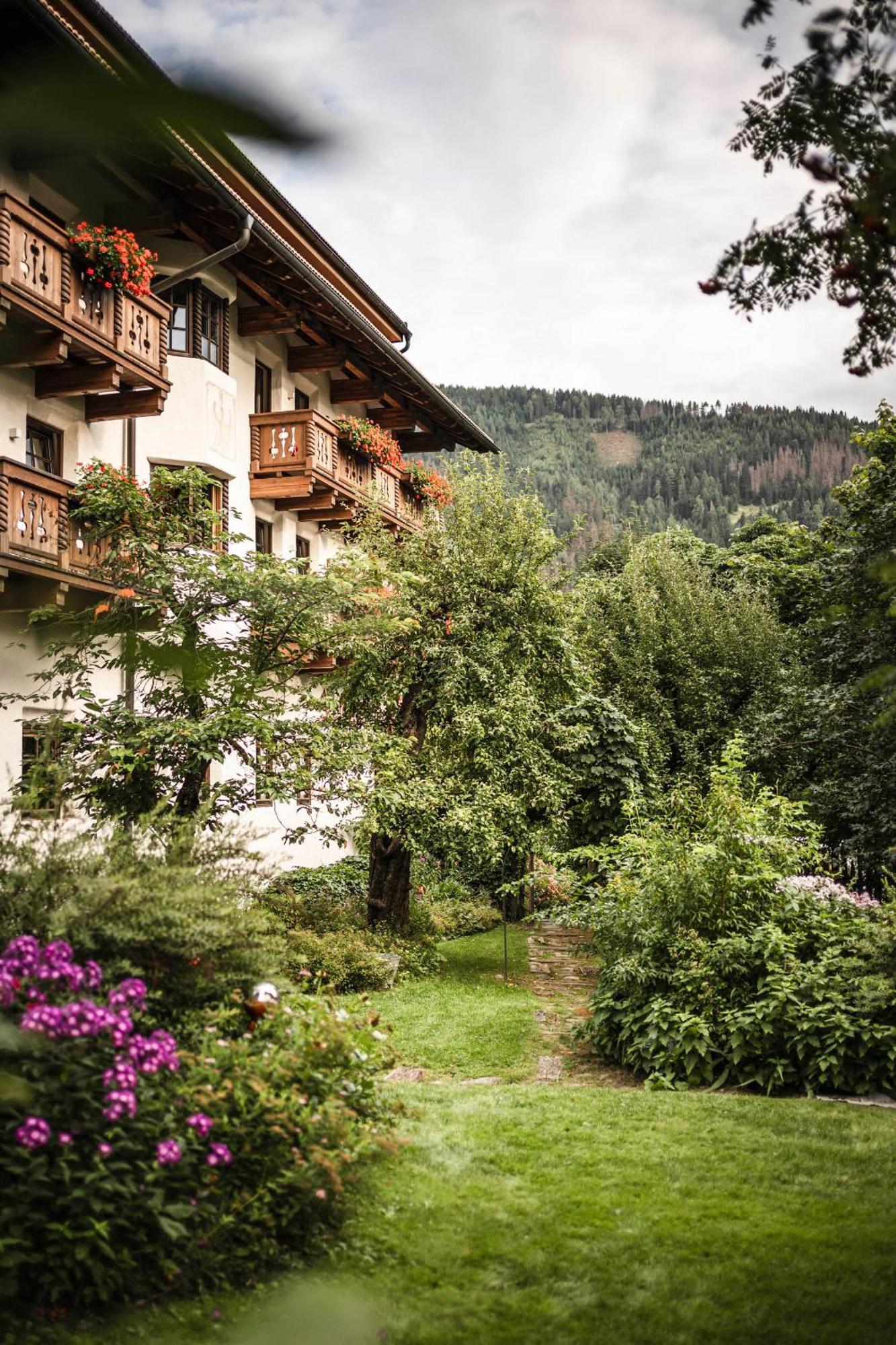 Strasserwirt - Ansitz Zu Tirol Strassen Eksteriør billede